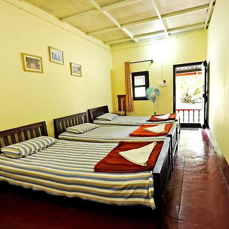 Leisure Homestay - Pool, Boating, Zipline, Home Food, Estate Chikmagalūr Eksteriør bilde