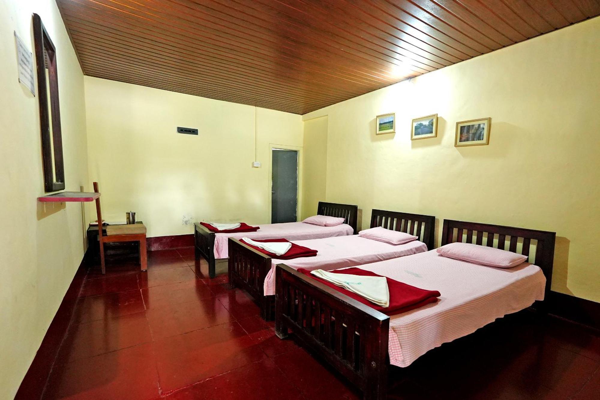 Leisure Homestay - Pool, Boating, Zipline, Home Food, Estate Chikmagalūr Eksteriør bilde