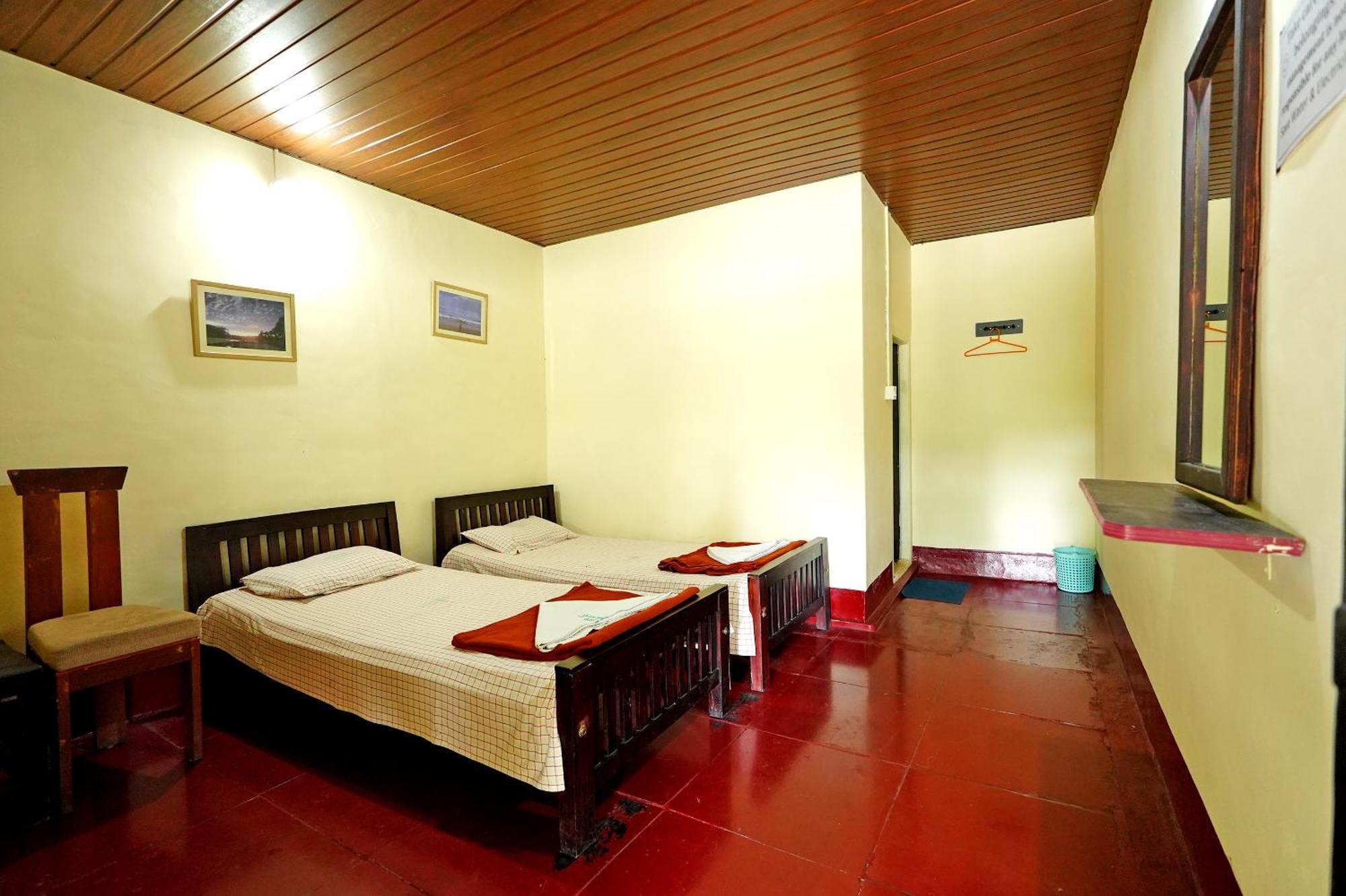 Leisure Homestay - Pool, Boating, Zipline, Home Food, Estate Chikmagalūr Eksteriør bilde