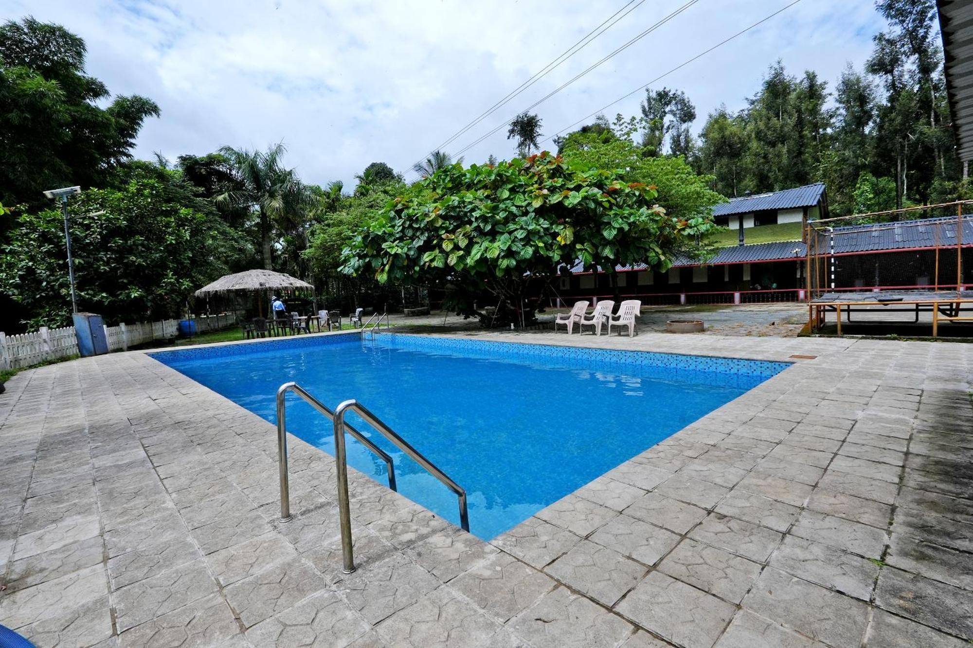 Leisure Homestay - Pool, Boating, Zipline, Home Food, Estate Chikmagalūr Eksteriør bilde